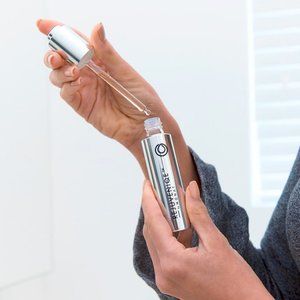 REJUVENIQE® by Monat